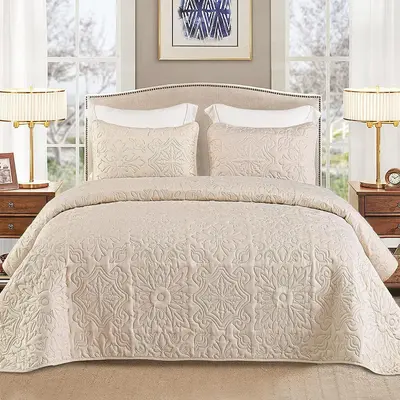 Whale Flotilla 3 Piece California King Size Quilt Set, Soft Embossed Bedding Set, Lightweight Bedspread Coverlet with Boho Vi...