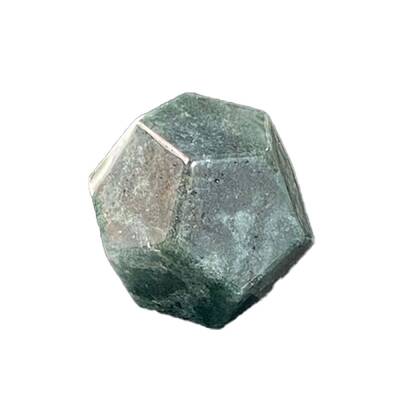 Natural Moss Agate Polygon Figurines Statues for Home Desk Decorations