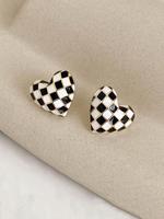 Checkerboard Heart Shaped Pretty Studs Earrings, Elegant Minimalist Earrings, Gifts for Girlfriend, Prom Jewelry, Fashionable...