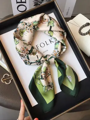 Floral & Butterfly Pattern Square Scarf, Elegant Satin Scarf for Women, Fashion Accessories for Daily Wear, Trendy All-match ...