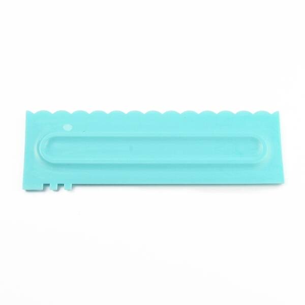 Plastic Baking Edge Dough Scraper and Cutter Pastry Spatulas