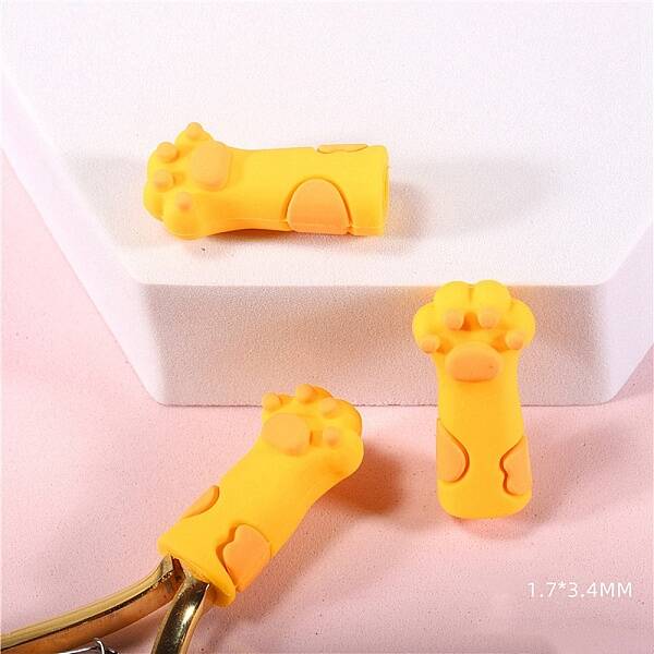Cute Cat Paw Print Silicone Nail Art Cuticle Nipper Protective Cover