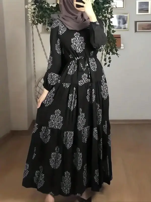 Women's Arabic Dress, Elegant Design, Perfect for Special Occasions, Stylish and Versatile, Ideal for Everyday Wear, Long Sle...