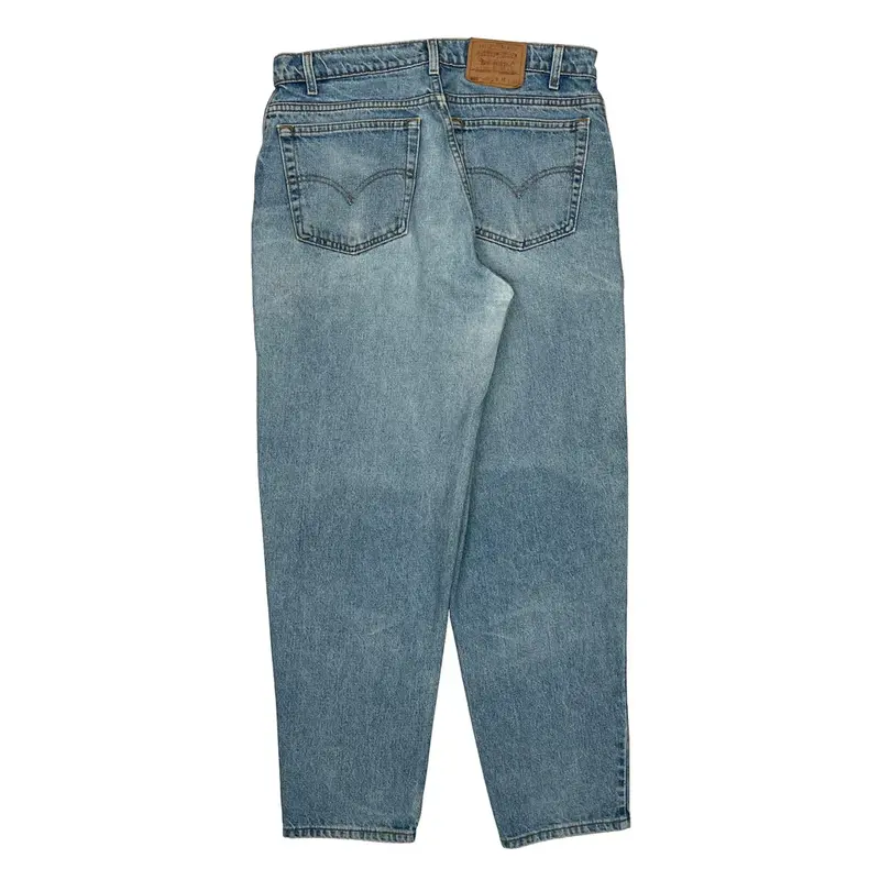 560 Loose Fit Levis Jeans - 36W 32L Light Wash Denim