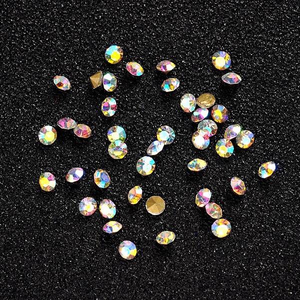Glass Pointed Back Rhinestone