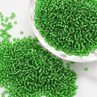 12/0 Transparent Glass Round Seed Beads