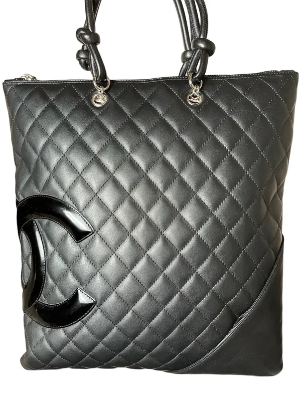 Pre-owned CHANEL Lambskin Tote Bags Cambon flat tote