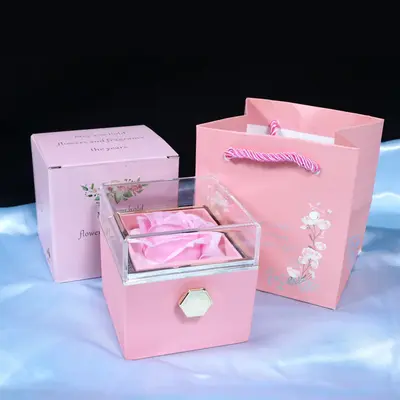 Rotating Soap Flower Rose Gift Box Creative Rotating Rose Jewelry Packaging Box Valentine's Day Gift For Women | Color: Pink