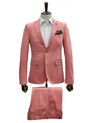 Stretch Fabric - Slim Fitted Suit - 