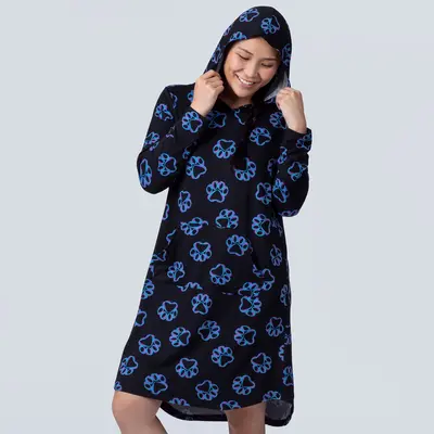 Spinning Paws Soft Touch Hooded Nightgown - L