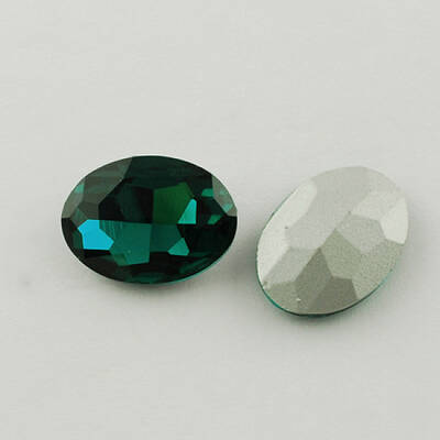 Glass Pointed Back Rhinestone