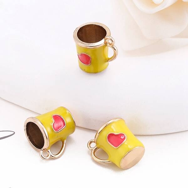 Alloy Enamel Mug Cup with Heart Miniature Ornaments