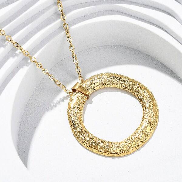 304 Stainless Steel Textured Ring Pendant Necklaces