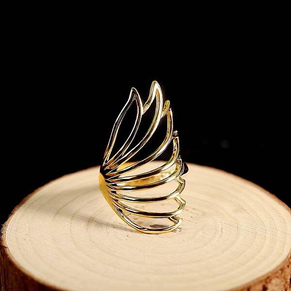 Minimalist Hollow Feather Brass Finger Ring for Women