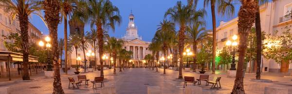 The Ancient City By the Sea: A Guide to Charming Cádiz