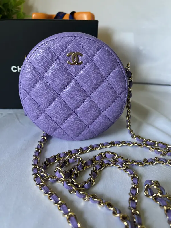 Pre-owned CHANEL Caviar Leather Crossbody Bags Caviar 20S purple round clutch w/ chain