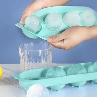 4 Grids Silicone Ice Cube Tray, 1 Count Easy Release Ice Ball Mold, Ice Ball Making Tray, Leak-proof & Reusable Ice Sphere Mo...