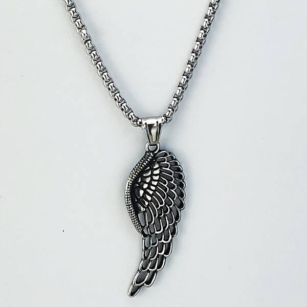 3Pcs Fashionable Retro Stainless Steel Punk Hollow Feather Wing Pendant Box Chain Necklaces for Men