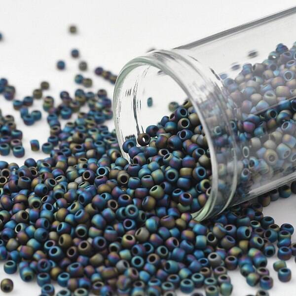 TOHO Round Seed Beads