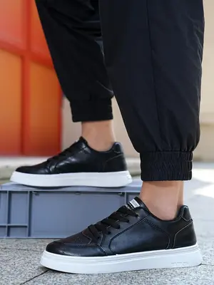 Men's Flat Low Top Lace Up Front Sneakers, Skate Sneakers for Outdoor, Trendy Anti-skid Skate Shoes, New Shoes