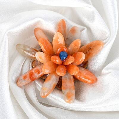 Flower Natural Orange Quartz Chips Ornaments