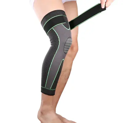 Adjustable elastic knee brace can be used for multiple occasions