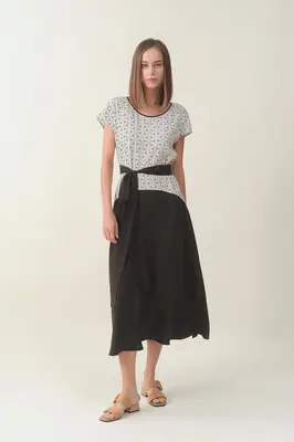 Cap-sleeve Maxi Dress - Black Print | Size: M