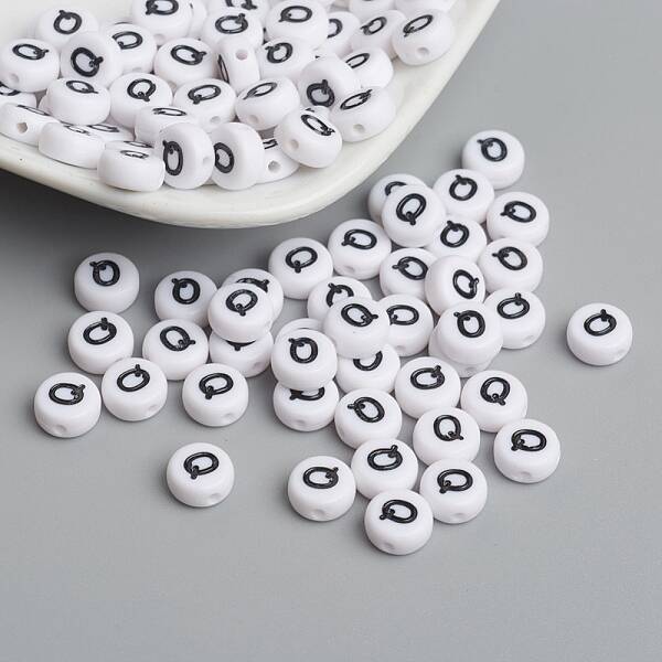 Flat Round with Letter Q Acrylic Beads