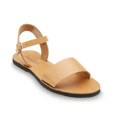 The Aventura Leather Walking Sandal | Colour: Caramel | Size: 7