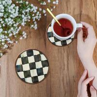 Checkerboard Pattern Coaster, 2 Counts Round Wooden Coaster, Coffee Cup Beverage Coaster, Housewarming Gift, Decorative Coast...