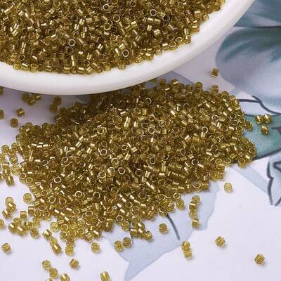 MIYUKI Delica Beads