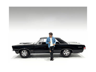 Gentlemen's Club Figure 6 for 1/24 Scale Models by American Diorama
