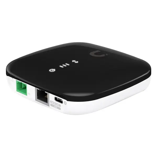 Ubiquiti UISP-FIBER-XG | 1x XG-PON port 1x 2.5GbE RJ45 24V PoE LAN port Fiber XG Device