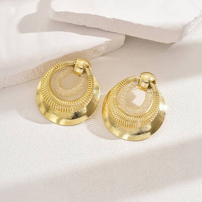 Elegant Classic Brass Flat Round Stud Earrings for Women