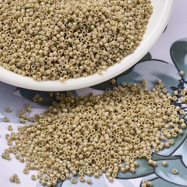 MIYUKI Delica Beads