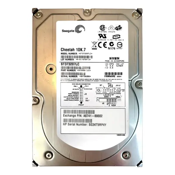 9X3006-165 Seagate 73GB 10000RPM Ultra 320 SCSI 3.5-Inch 8MB Cache Cheetah Hard Drive