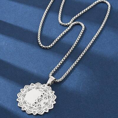 Mandala Flower 304 Stainless Steel Box Chain Pendant Necklaces