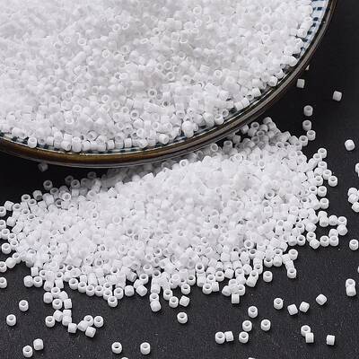 MIYUKI Delica Beads