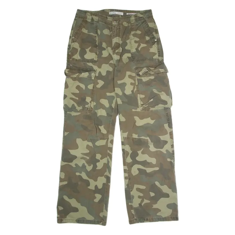 BERHSKA Camouflage Cargo Womens Trousers Green Regular Wide-Leg W30 L31