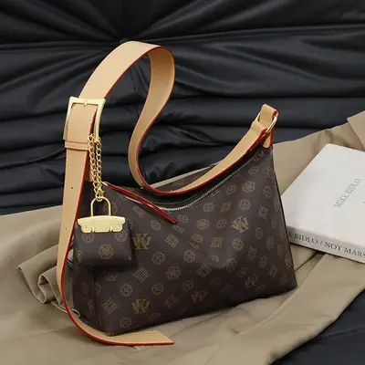 hoboAn elegant ladies' hobo bag. It's a high - quality handbag and single - shoulder bag suitable for both work and leisure, ...