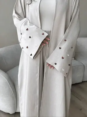 Women's Heart Embroidery Long Sleeve Abaya, Elegant Open Front Outerwear for Daily Wear, Ladies Islamic Clothing for All Seas...