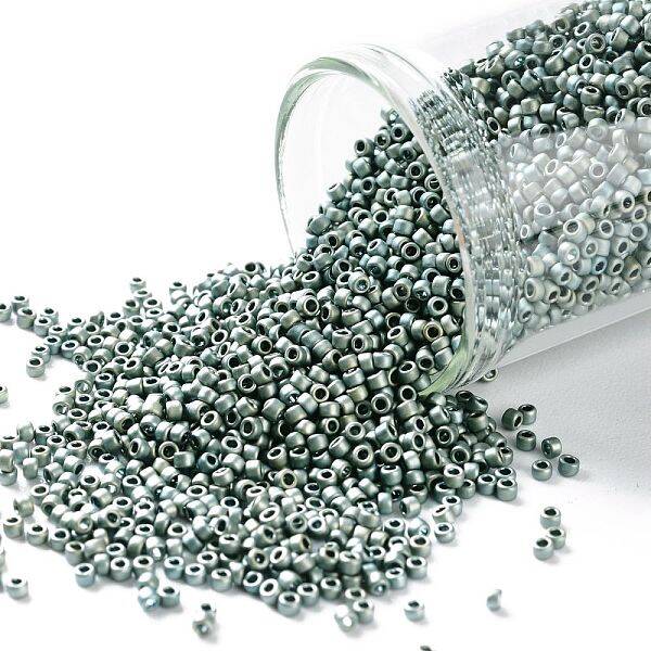 TOHO Round Seed Beads
