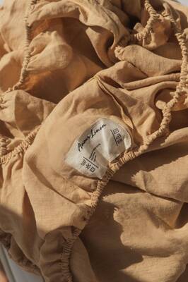 Linen fitted sheet in Mustard | Size: US Queen