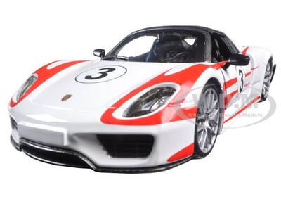 Porsche 918 Spyder Weissach #3 White 1/24 Diecast Model Car by Bburago