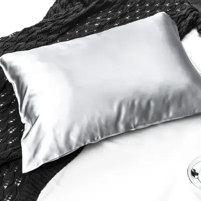 Mulberry Silk Pillowcase for Hair and Skin – Soft with Hidden Zipper