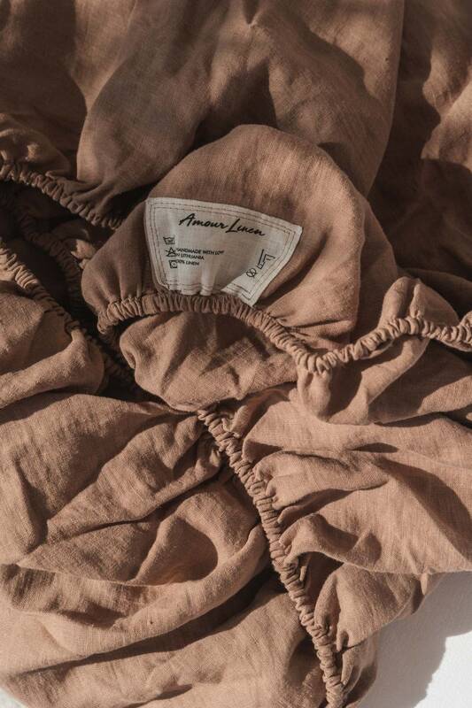 Linen fitted sheet in Rosy Brown | Size: AU Queen