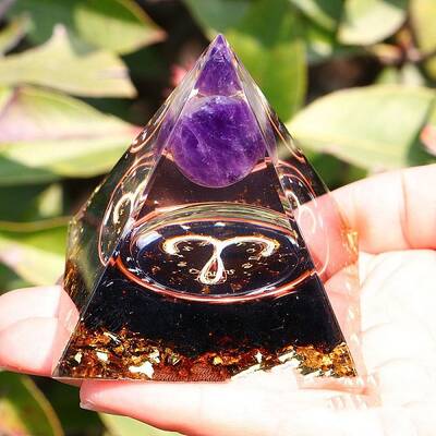 Orgonite Pyramid Resin Energy Generators