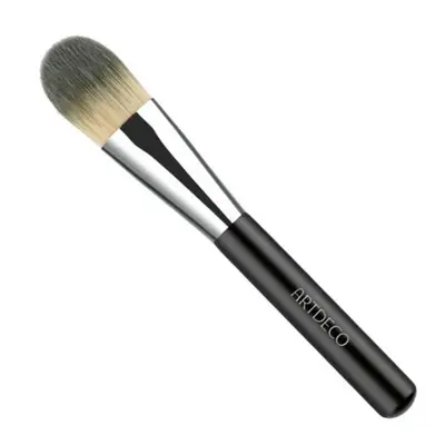 Artdeco Professional makeup brush with nylon fibers