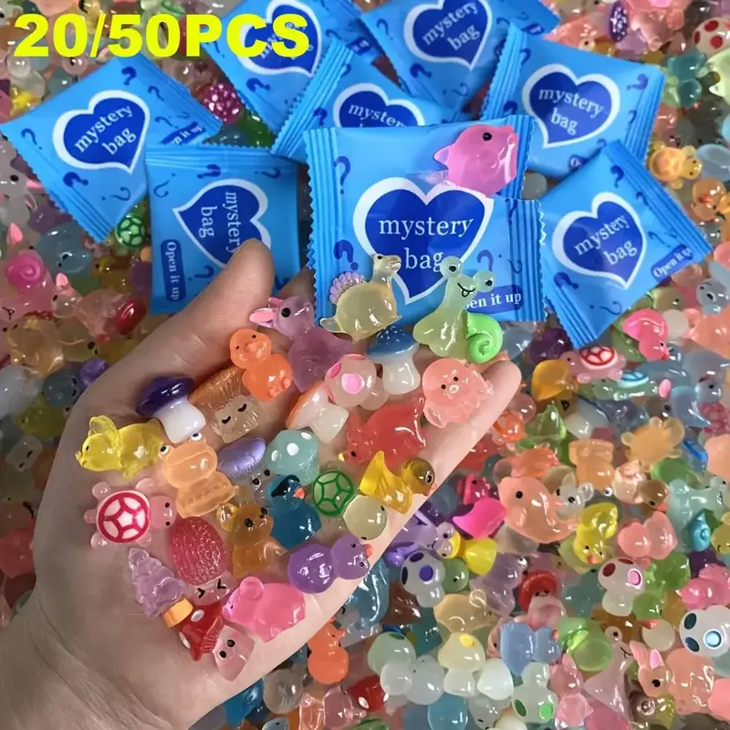 Mini Glow in The Dark Animal Resin Models, Surprise Mystery Bag for Dollhouse Decor, Fairy Garden Decor, Birthday Party Gift,...