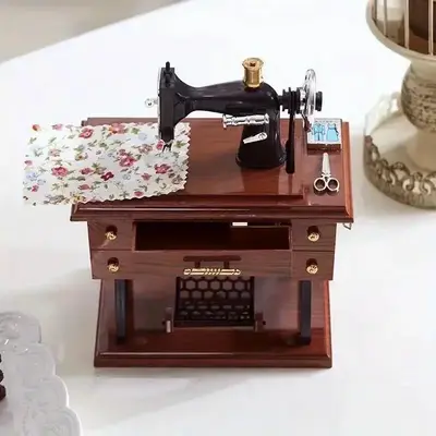 Vintage Sewing Machine Design Music Box, 1 Count Retro Sewing Machine Music Box, Home Decor Ornament, Ideal Gift for Birthday...